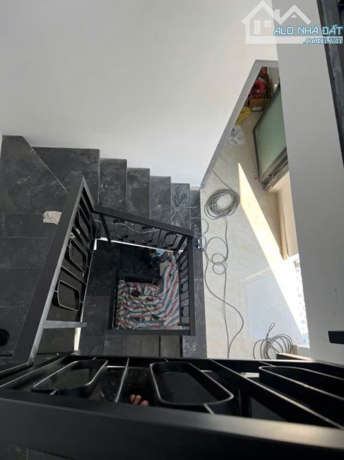 Nhà bán: đường Phan Tây Hồ. Q Phú Nhuận. DTSD 48m2. 2 tầng, giá bán 6,2 tỷ - 4