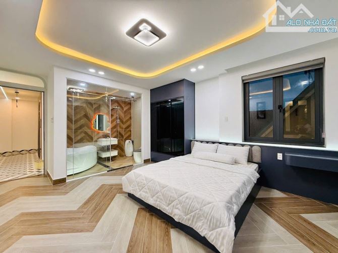 💎 Siêu phẩm Gò Vấp – Villa 2 mặt tiền, hồ bơi riêng, thang máy – 260m² CHỈ 23 tỷ680tr - 4