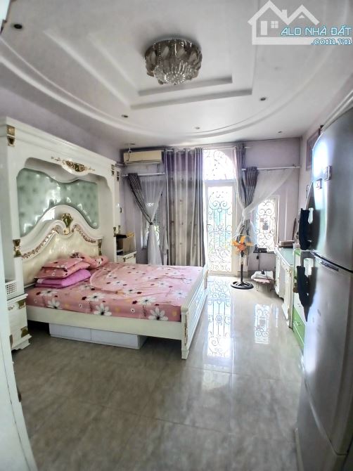 Bán nhà mặt phố quận 6 - Chủ ngộp bank cần bán gấp - 6 tầng thang máy sẵn chổ 15 tỷ - 4