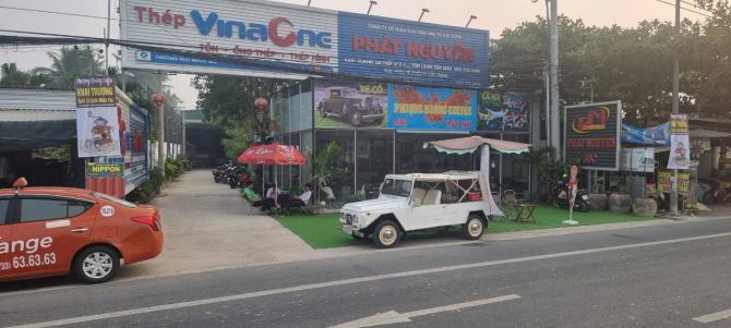 Bán Đất Có Sẵn Mặt Tiền Kinh Doanh, Có Nhà Kho,Cty Mặt Tiền Quốc Lộ 1A, Đối Diện BV. - 2
