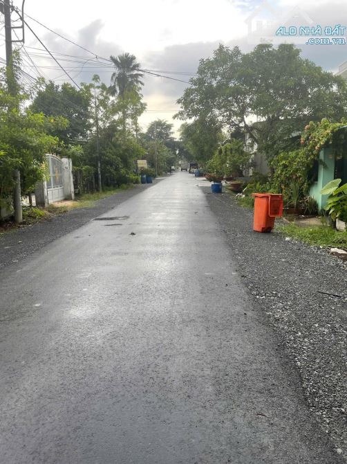 Bán đất mặt tiền thị trấn Củ Chi- SHR - DT 200m full thổ - Giá 2,4tỷ - 4