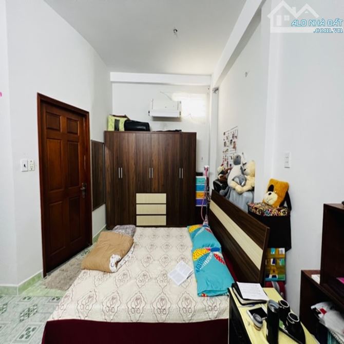 CHDV MẶT TIỀN KHUÔN VIỆT - 7.3MX37.5M - 5 TẦNG 249M2 - 27 PHÒNG - GIÁ 28.X TỶ - 4