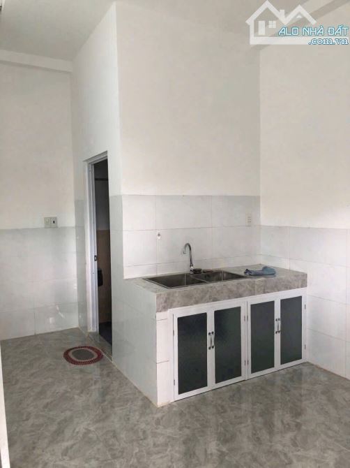 (Chủ gửi) Bán dãy trọ 7 phòng gần trường Đại Học Tây Đô - 4