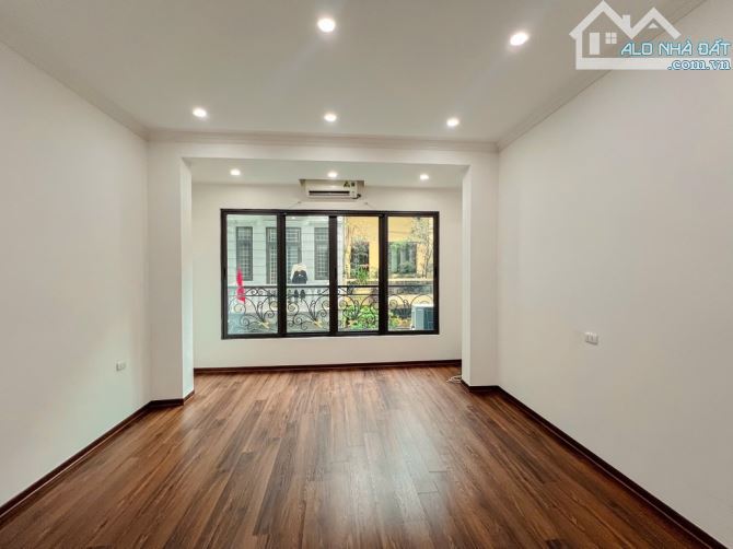 Vip - Bán nhà đẹp thang máy 5 tầng x 50m2, phân lô quân đội, Lexus ngủ trong nhà - 4