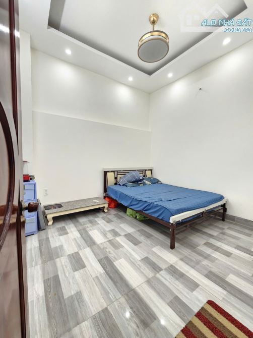6Tỷ100__110m2 (5x22)__Nhà Mặt Tiền Kinh Doanh__KDC gần vòng xoay An Phú 1,5Km__có nội thất - 4