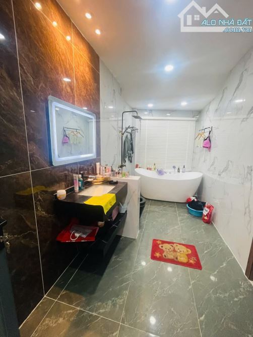 Bán gấp nhà đẹp 3 tầng,ngang 5m,hẻm 6m thông sát bên chợ Hạnh Thông Tây, P.11,Gò Vấp - 4