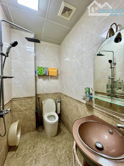 Hiếm! Biệt thự đẳng cấp thượng lưu, KĐT Văn Phú Hà Đông. Lô góc 226 m, 4 tầng, giá 68.2 tỷ - 4