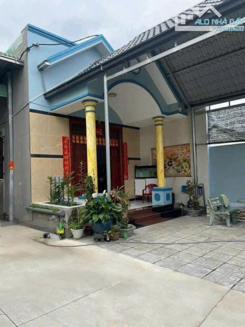 BÁN NHÀ tặng KHO, MT DX, PHÚ AN, TP.BẾN CÁT, DT:10x42, TC100M2, SHR, GIÁ 3,9 TỶ - 4