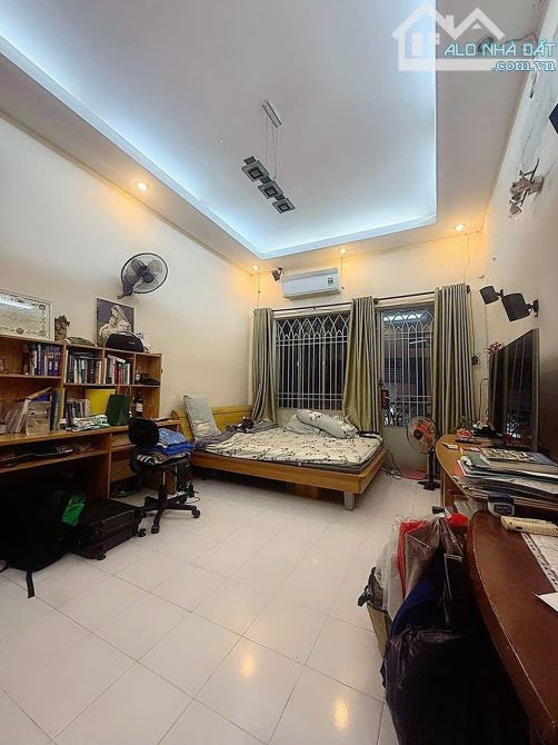 Mặt Tiền Hùng Vương Quận 5 ,thiết kế 6 lầu 6PN chỉ 17,99 tỷ - 4