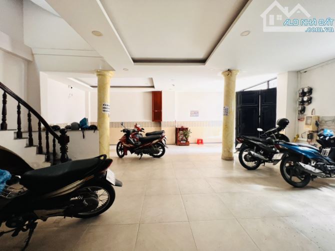 CHDV P14 GÒ VẤP 8.3 X 20, 16 PHÒNG THU NHẬP 40TR CHỈ HƠN 12 TỶ - 4