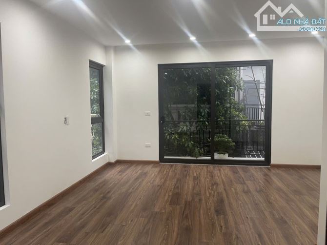 BÁN NHÀ TT THANH XUÂN - LÔ GÓC 45M² x 6 TẦNG, CÓ THANG MÁY, MẶT TIỀN 4.5M - CHỈ 11.5 TỶ - 4