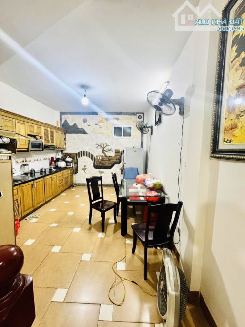 Bán Nhà Phan Kế Bính, Gần Ô tô, 2 thoáng, 40m2, 5 tầng, 8,5 Tỷ - 5