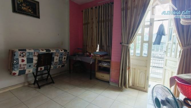 Gấp bán nhà Quận 9(cũ), gần Vincom Lê Văn Việt, giá 7.5 tỷ, 3 tầng, dt 70m2. - 5