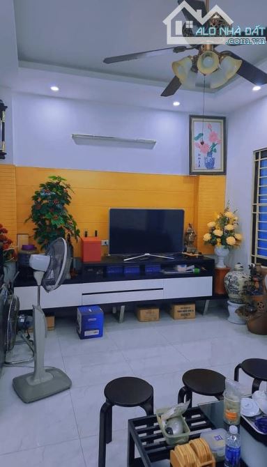 LÔ GÓC XUÂN ĐỈNH OTO TRÁNH NGÕ THÔNG VIEW SÂN CHƠI CỰC THOÁNG 70m MT 6m 17.5 Tỷ - 5