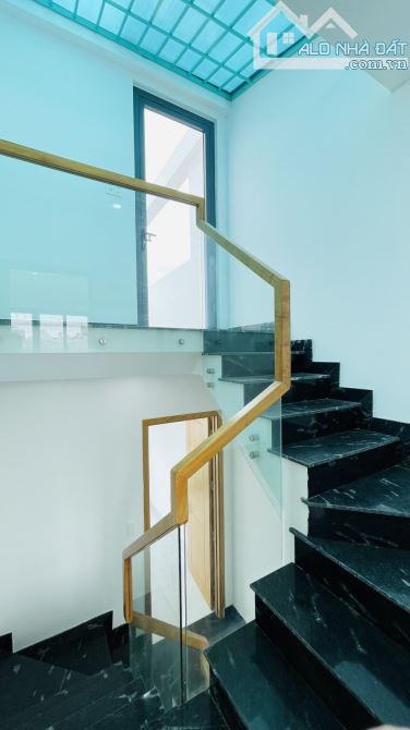 Bán nhà 50m2.5 tầng.về ở ngay, đường số 8.BHHB. Bình Tân. 4.8T - 5
