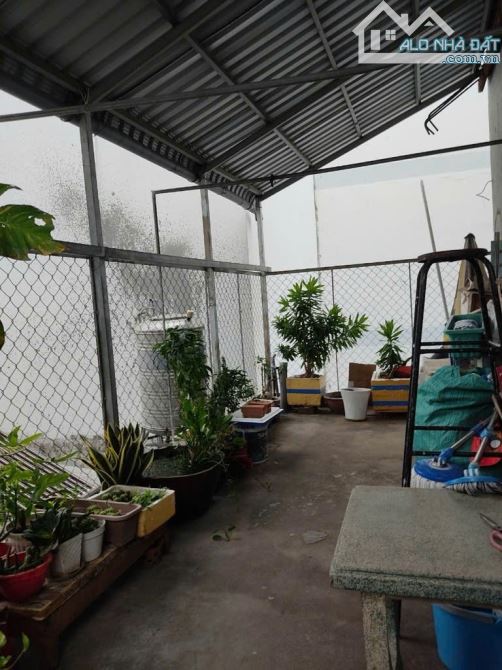 Bán Nhà 4 tầng đường THẠNH LỘC 37, phường Thạnh Lộc Q12, Dt 119m²(6,7x17,7), Hẻm 12m - 5