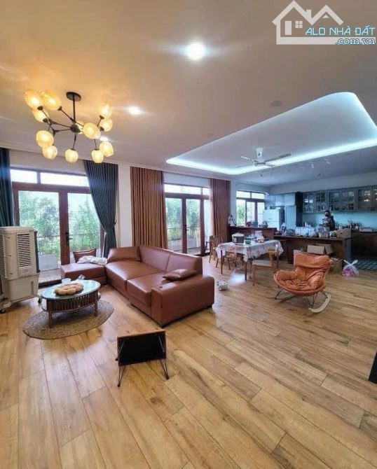 12Tỷ__Mặt Tiền Kinh Doanh đường Nguyễn Thái Học, gần chợ Dĩ an 1__Nhà Hoàn Công gần TTYTDA - 4
