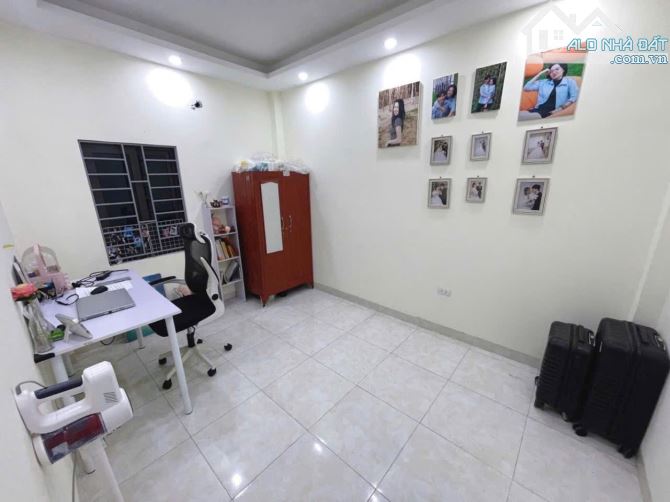 Bán nhà Phúc Thành Biên Giang Hà Đông, 35m 4 tầng 4 ngủ, Ô tô đỗ gần, giá nhỉnh 3 tỷ - 5