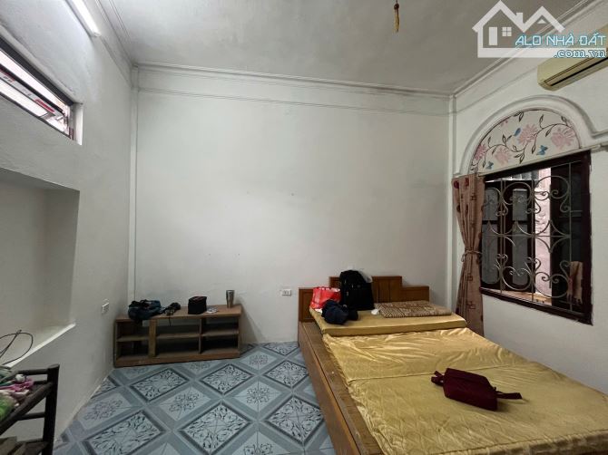 Bán gấp nhà F0 Ngõ An Trạch-Đống Đa gần Quốc Tử Giám 33m2x4T chỉ 5.9 tỷ. - 5