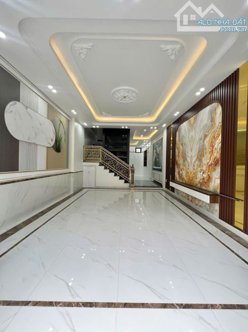 Mrs Tâm Bán nhà ĐẸP 5 tầng thang máy đô thị Hồ Đá, Sở Dầu, Hồng Bàng, Hải Phòng.6tỷ - 6