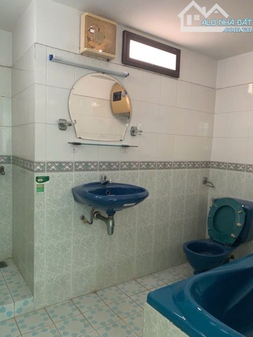 SIÊU PHẨM NHÀ ĐẸP NGAY BẠCH ĐẰNG - DT KHỦNG 94M2 - HẺM 8M XE HƠI VI VU - 6