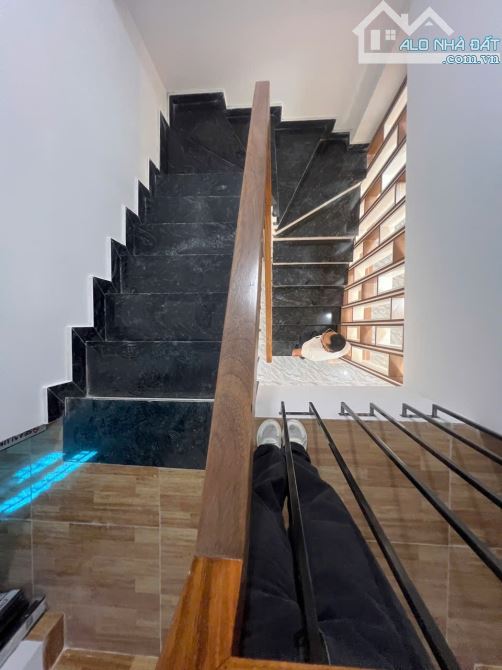 Bán nhà phố Định Công 40m2 giá 3 ti - 7