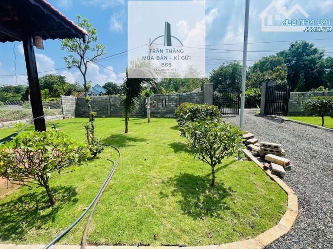 Đất TT Ngãi Giao - Đã Xây Dựng, Tạo Cảnh Quan Sơ Bộ - 2 Mặt Tiền Đường - 7