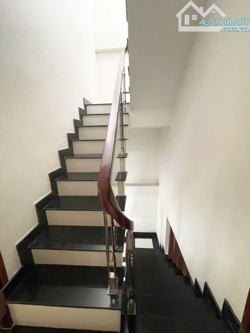 Chỉ 3,7 tỷ Bán Nhà 1 trệt 2 lầu ngay đường Cách Mạng Tháng 8 Chợ BH P Quang Vinh - 7