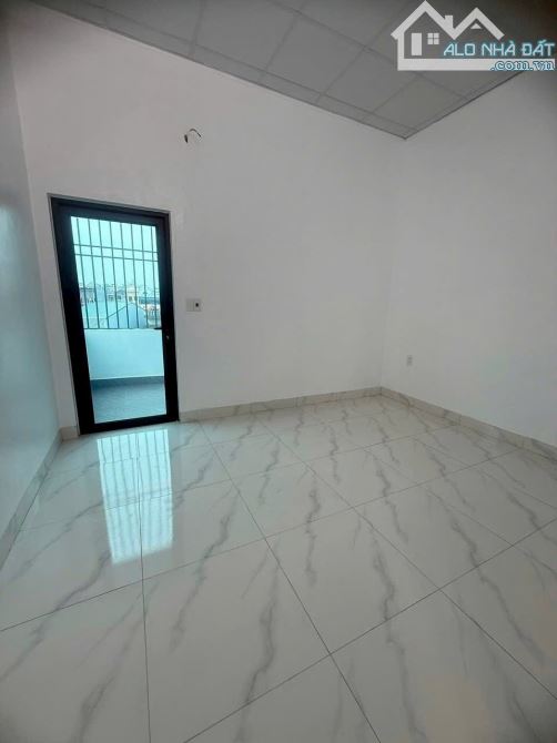 Bán căn nhà 3 tầng mặt đại lộ Trần Hưng Đạo, ph Ngọc Châu, TP HD, 63.5m2, 3 ngủ, KD tốt - 7
