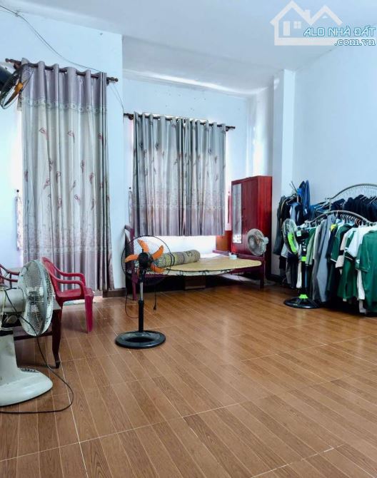 NHÀ 3 TẦNG CÒN MỚI VÀO Ở NGAY, 58M2, HXH, GẦN BÊN BỆNH VIỆN QUẬN 12 , CHỈ 4.45 TỶ TL - 7