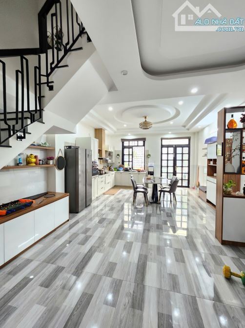 6Tỷ100__110m2 (5x22)__Nhà Mặt Tiền Kinh Doanh__KDC gần vòng xoay An Phú 1,5Km__có nội thất - 8