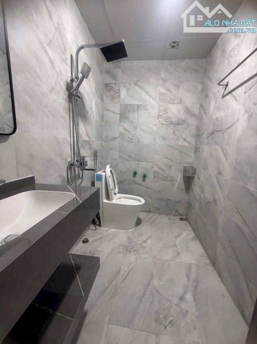 Bán căn nhà 3 tầng mặt đại lộ Trần Hưng Đạo, ph Ngọc Châu, TP HD, 63.5m2, 3 ngủ, KD tốt - 8