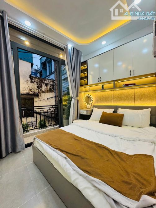Bán nhà p5 Phú nhuận - full nội thất - HXH - 4,35 tỷ. - 9