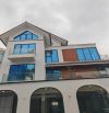 Bán biệt thự đường Phạm Văn Đồng, 205m2, mt 12m, kinh doanh, nhỉnh 50tỷ.