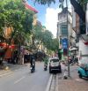 - Bán nhà MP Trung tâm quận Thanh Xuân, vị trí đẹp - DT 90m2 x 3 tầng. Giá 37.5 tỷ