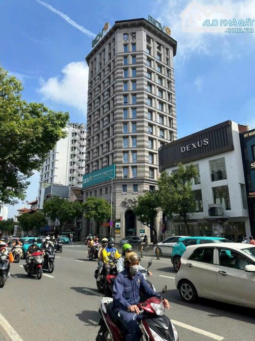BÁN TÒA NHÀ VĂN PHÒNG 2 HẦM 14 TẦNG - MẶT TIỀN NAM KỲ KHỞI NGHĨA, Q3 - DOANH THU 1.7 TỶ/TH
