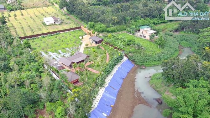 NHÀ VƯỜN VIEW HỒ – FULL THỔ CƯ 4000m² – KM12 HOÀ ĐÔNG, KRÔNG PĂK 💥 Diện tích: 4000m²