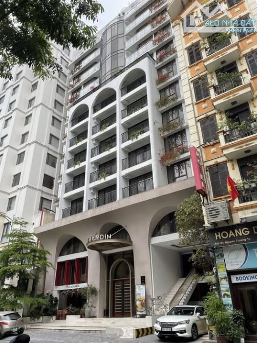 Giá đầu tư! Bán nhà mặt phố Nguyễn Trường Tộ, Cửa Bắc, DT 332m, MT 10.3m, giá 160 tỷ