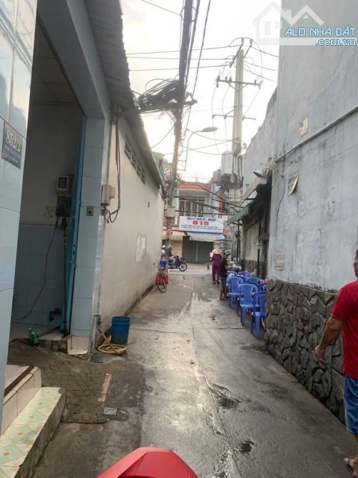 Nhà C4 đường THỐNG NHẤT, phường 15 Q. Gò Vấp ,dt 88m2 (4,5mx19m) hẻm3,5m 💵 6tỷ.