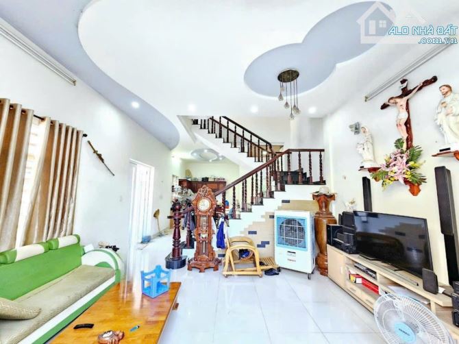 NP609 ✅️ Bán nhà 2 lầu 1 trệt gần chợ Sặt  ,Điện  Lực Biên Hòa  ,thuộc  Tân Biên Biên Hòa
