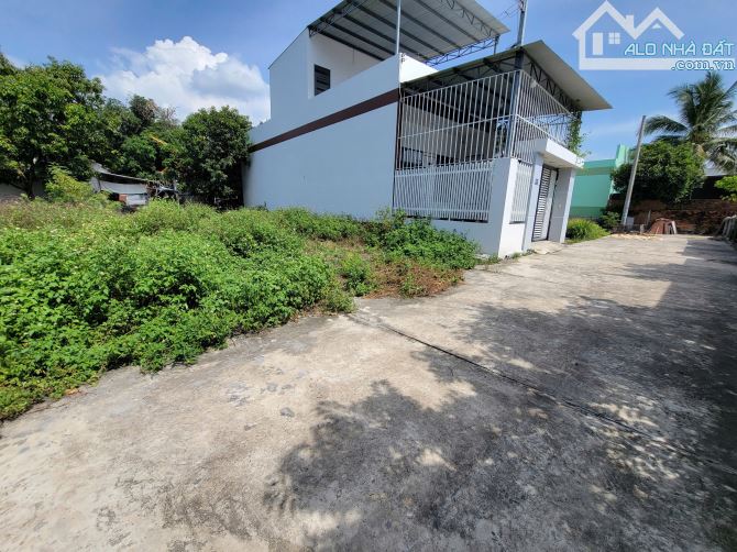 Đất thổ cư thị trấn Cam Đức 125m2 mặt đường bê tông 5 mét khu an toàn giá 2 tỷ