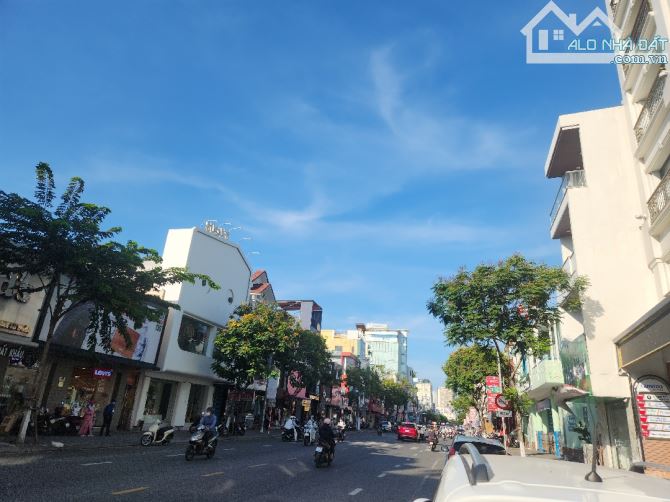 Nhà 185m² Lê Duẩn – cách mặt tiền 20m – 3 tầng kiên cố – kiệt 4m ô tô vào – nở hậu – k