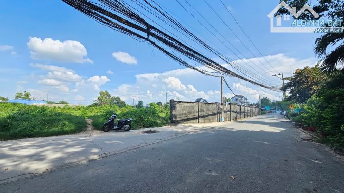 Bán đất 43.8x114m, mặt tiền đường Bình Chuẩn 62 p.Bình Chuẩn