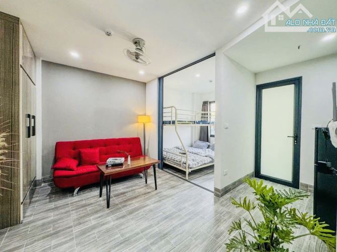 Bán Toà CHDV Mới- Đường Khuất Duy Tiến- Ngõ Thông Ô Tô- 200m2- 8 Tầng- MT 13m- 40PN- 65 Tỷ
