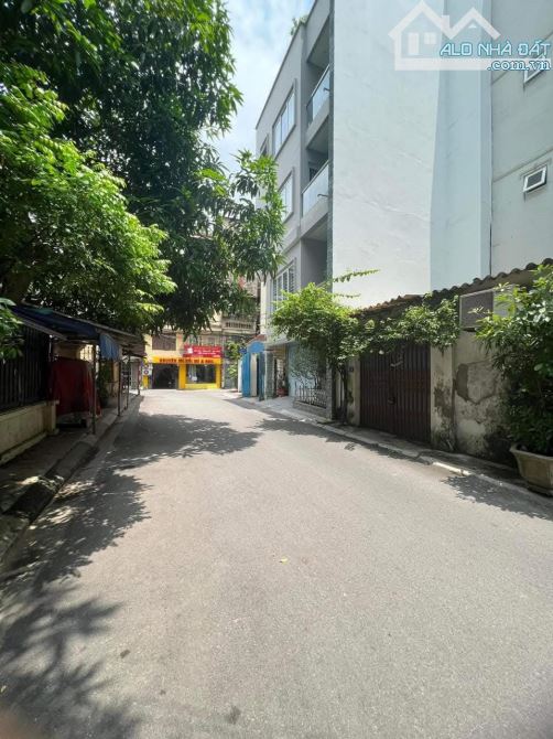 BÁN NHÀ PHỐ NGUYỄN CHÍ THANH - ĐỐNG ĐA 55m X5 TẦNG - MẶT TIỀN 5.5m - GIÁ: 13.5 TỶ