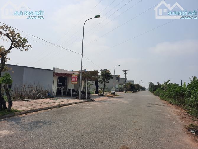 Cần Bán đất đẹp giá re TĐC Vũ Đông ,tp tb