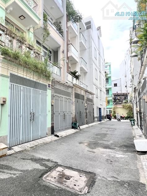 🥰 Nhà 4 tầng đường Phạm Văn Chiêu phường 14 quận Gò Vấp dt 61m2(4x15) hẻm 6m