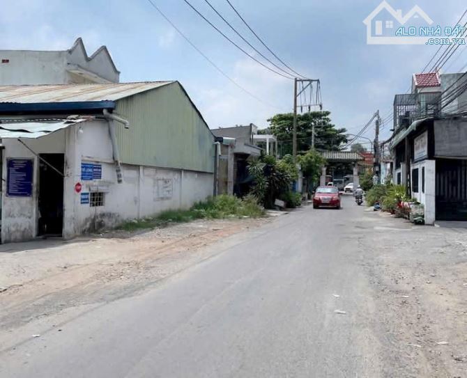 Bán Nhà Xưởng Dĩ An Bình Dương Gần QL1K Thu Nhập Sẵn