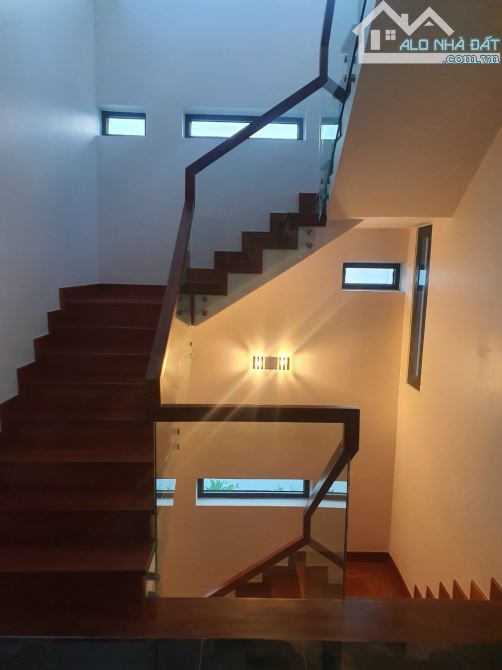 Bán biệt thự mặt tiền  đường khu Bông Sao, Phường 5, Quận 8. Biệt thự thiết kế hiện đại, s - 9
