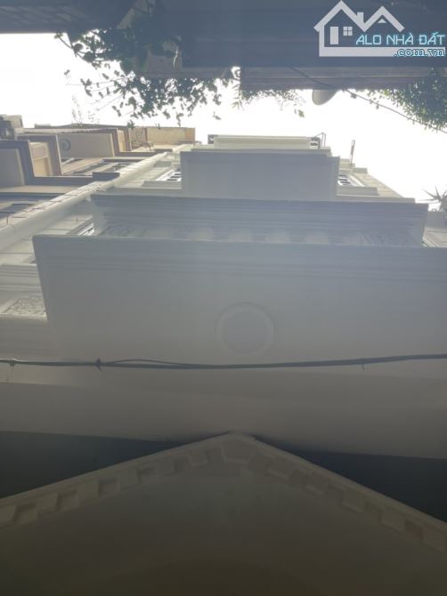 Bán nhà ngõ 43 Kim Ngưu, DT 32/35m, 4 tầng, MT 3.2m, giá 6.9 tỷ, ngõ 2.5m.